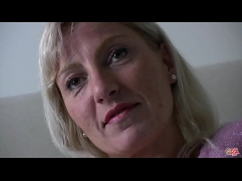 ❤️ D'Mamm, déi mir all gefuckt hunn ... Dame, behuelen Iech! Sex bei eis ☑